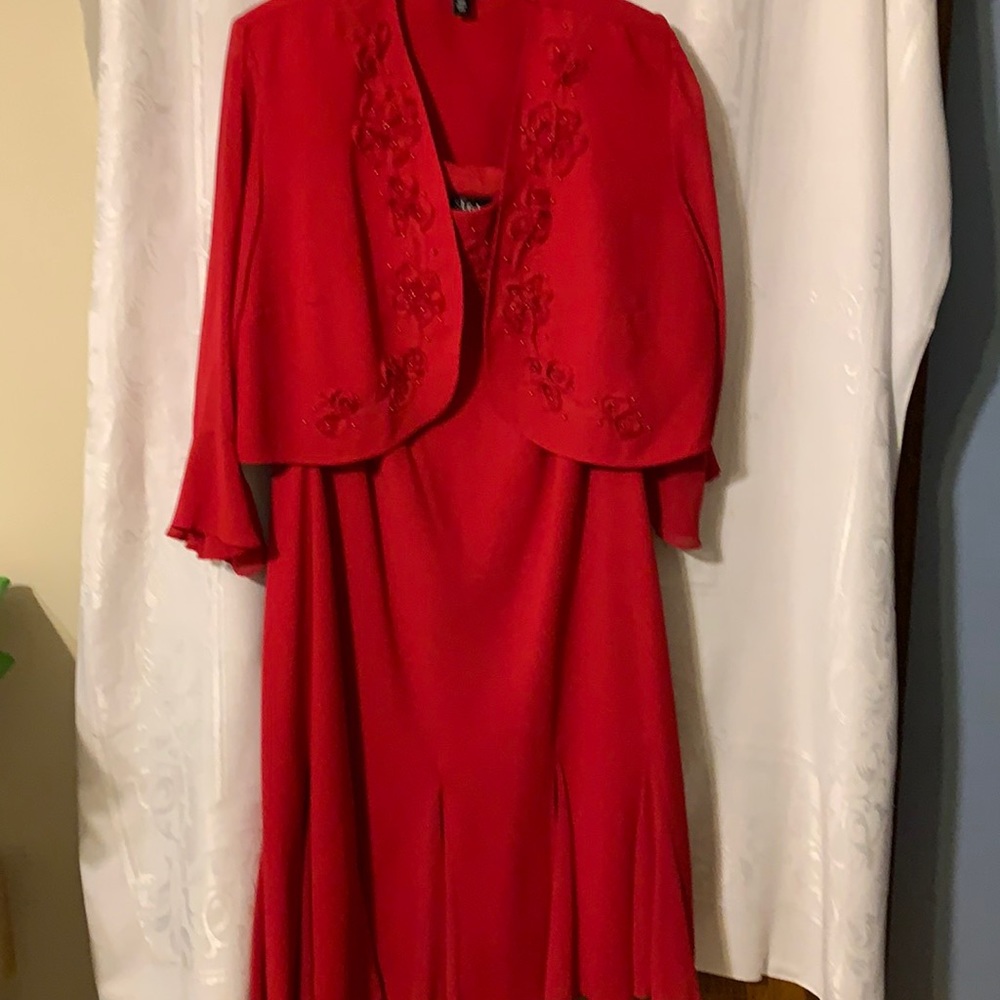 Formal wear /banquet dress. Sleeveless dress with jacket.